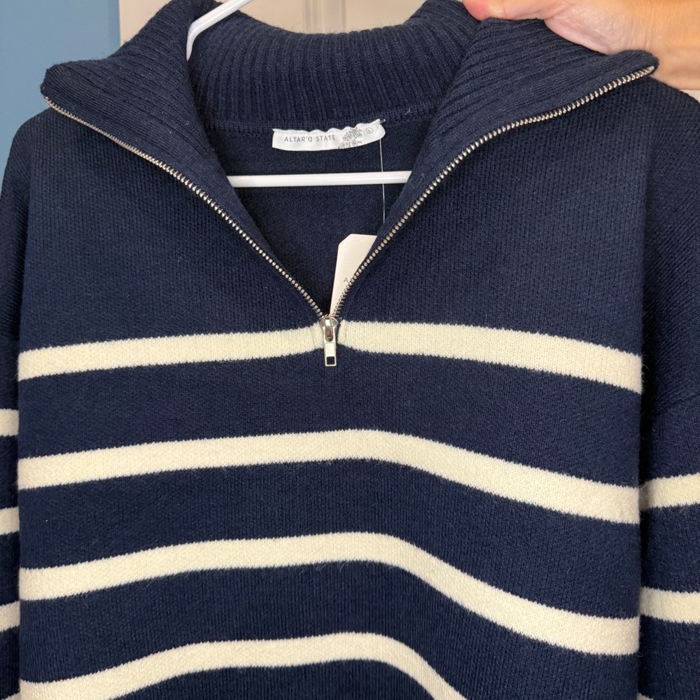 Altar'd State Navy Cream Striped Quarter Zip Sweater Mock Neck Size Large - Picture 5 of 5